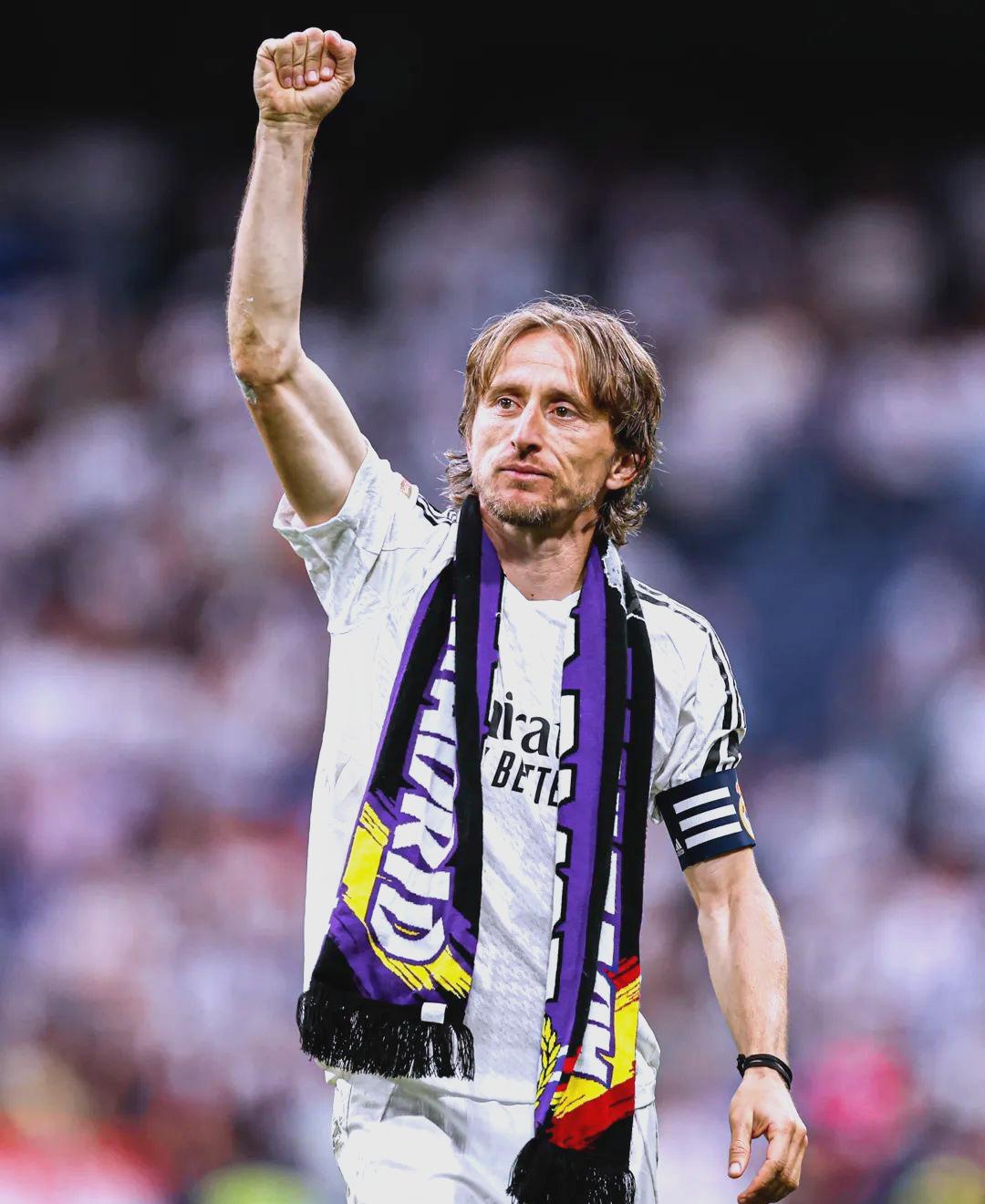 [图]西亚卡姆30+14鲍尔33+8 步行者胜黄蜂止13连败