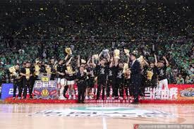 武桐桐谈加盟新疆：跟贾楠指导在国家队合作多年 相互比较了解