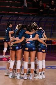 诺伊尔：第三球我知道出击会冒很大风险，当时想提前化解危险